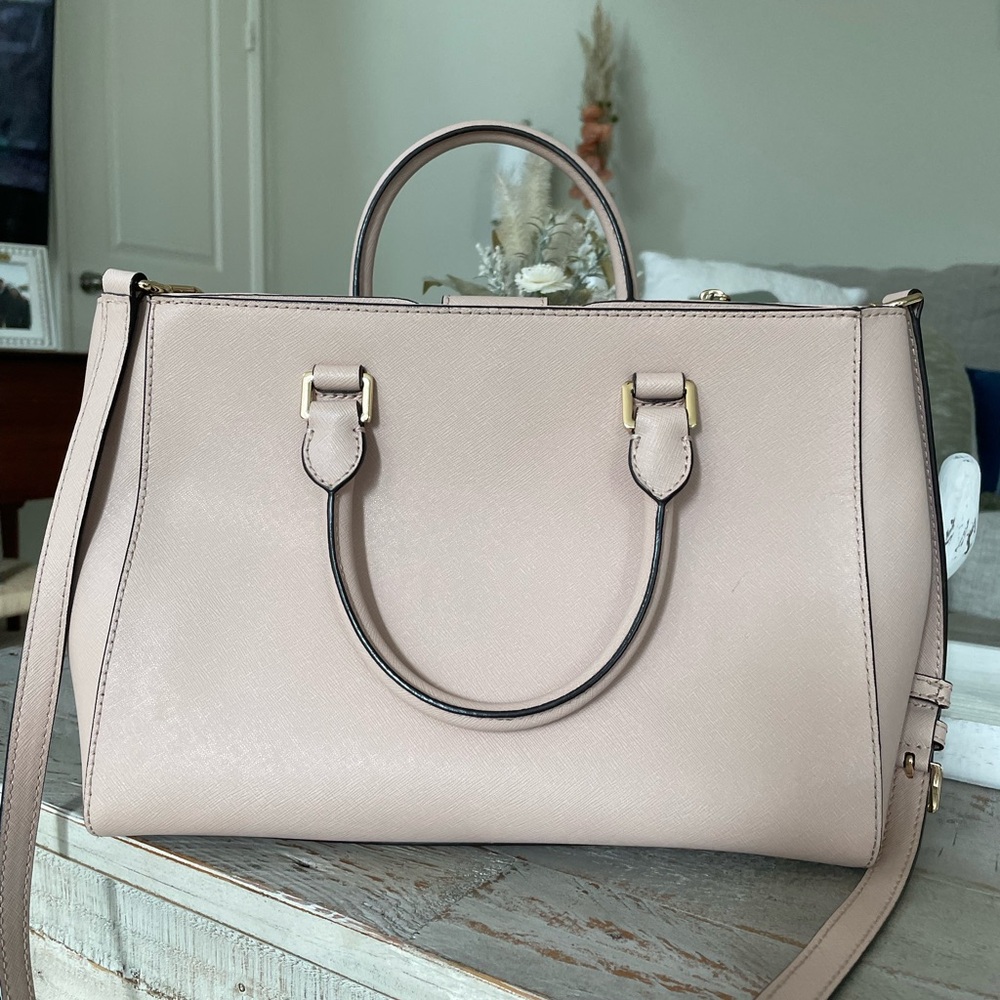 Michael Kors Cream Handbag - Picture 5 of 7